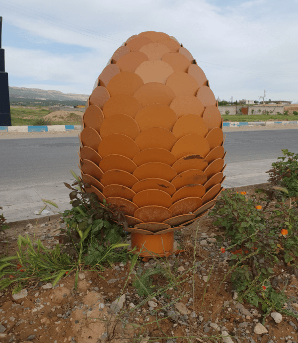 المان فلزی طرح میوه کاج